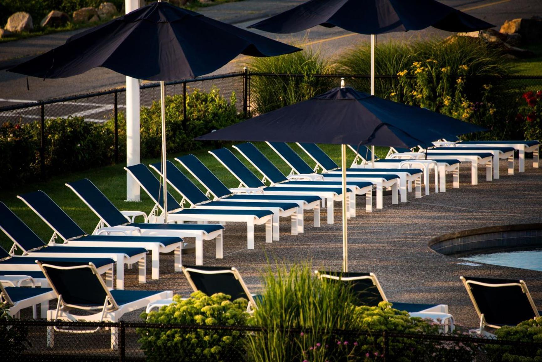Atlantis Oceanfront Inn Gloucester Exterior foto
